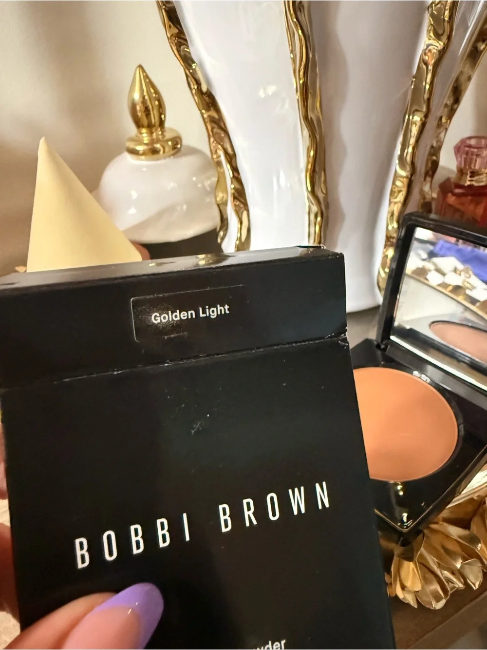 Bobbi Brown Golden Light Bronzing Powder — Warm Brown Glow